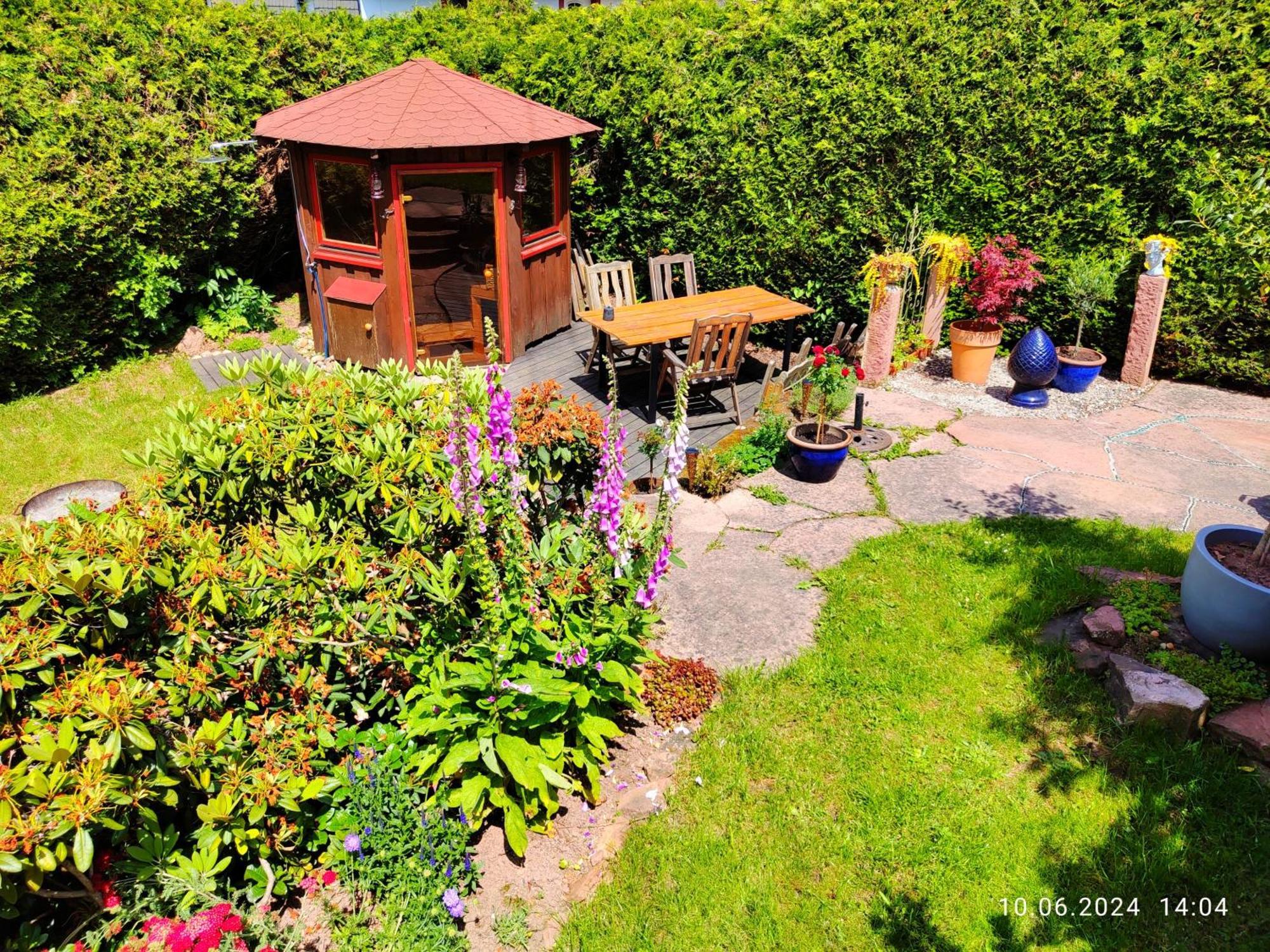 Ferienhaus Marré - mit Grill, Feuerstelle und Gartensauna Waldbrunn  Exterior foto